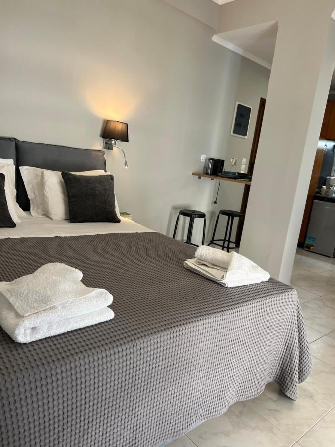 Living Near Acropolis By Sylvia Staikou At Nikis Str Apartamento Atenas Exterior foto